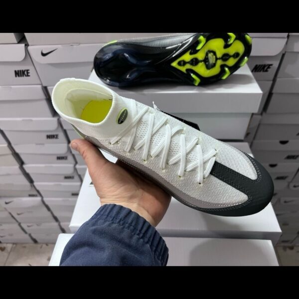 Assassin 16th generation built-in full air cushion waterproof knitted FG Football shoes