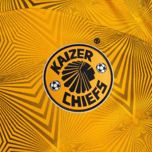 22/23 Kaizer Chiefs Home Jersey