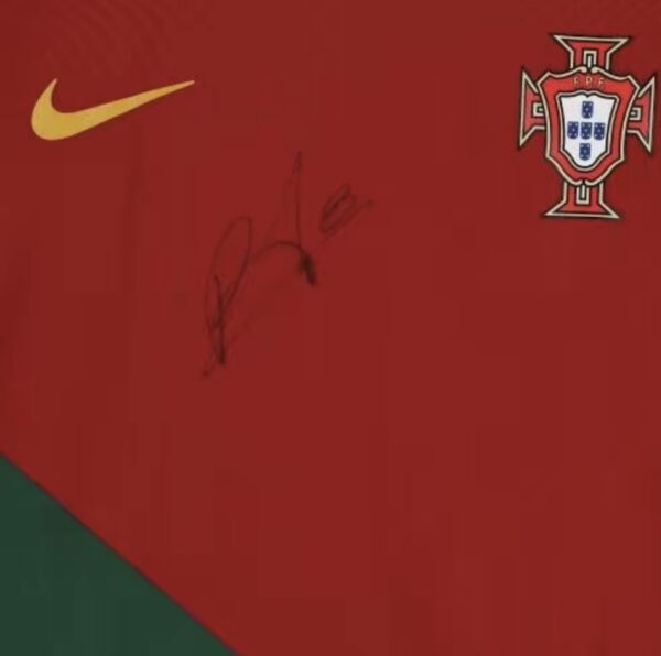 Bruno Fernandes Portugal National Team Autographed 2022-23 Home Jersey-Front Signed-Fanatics Authentic Certified-Soccer Memorabilia