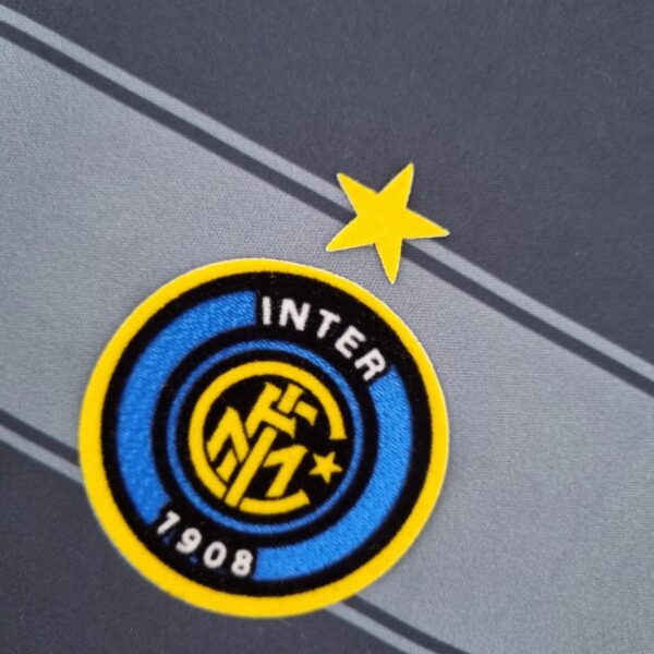 Inter Milan 2004-2005 third shirt