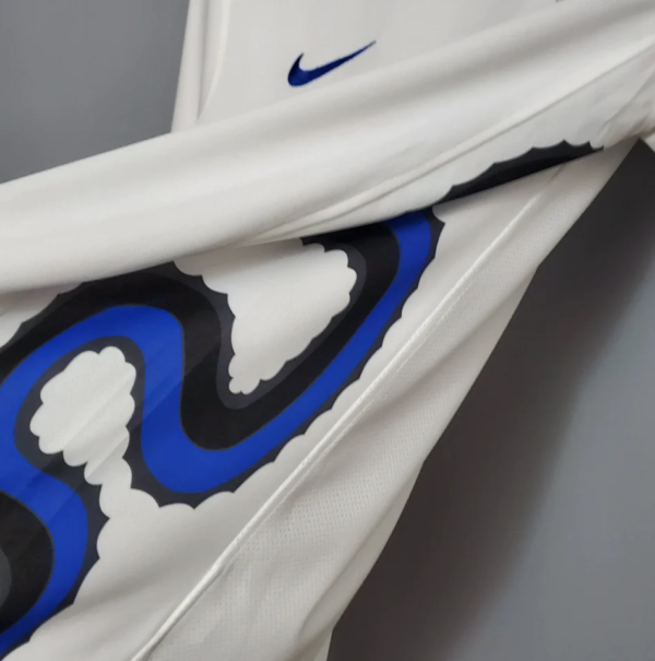 Inter Milan away shirt for the 2010-2011 season