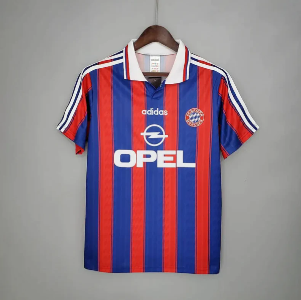 Bayern Munich 1996-1997 home shirt