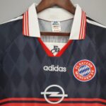Bayern Munich 1998-1999 home kit