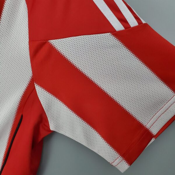 Bayern Munich 2010-2011 home shirt