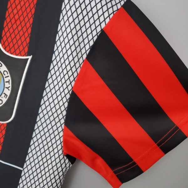 Manchester City 1994-1995 away shirt