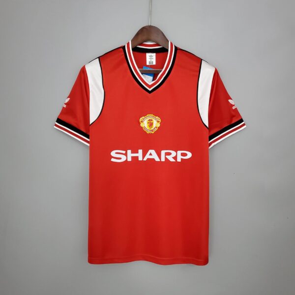 Manchester United 1985-1986 home shirt