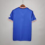 Manchester United 1985-1986 away shirt