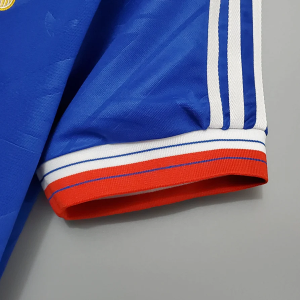 Manchester United 1986-1987 third shirt