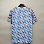 Manchester United 1990-1991 away shirt