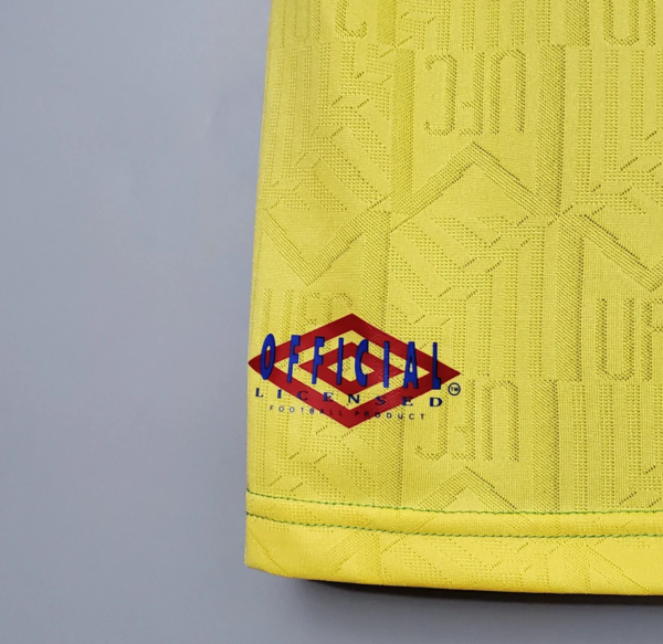 Manchester United 1993-1994 third shirt