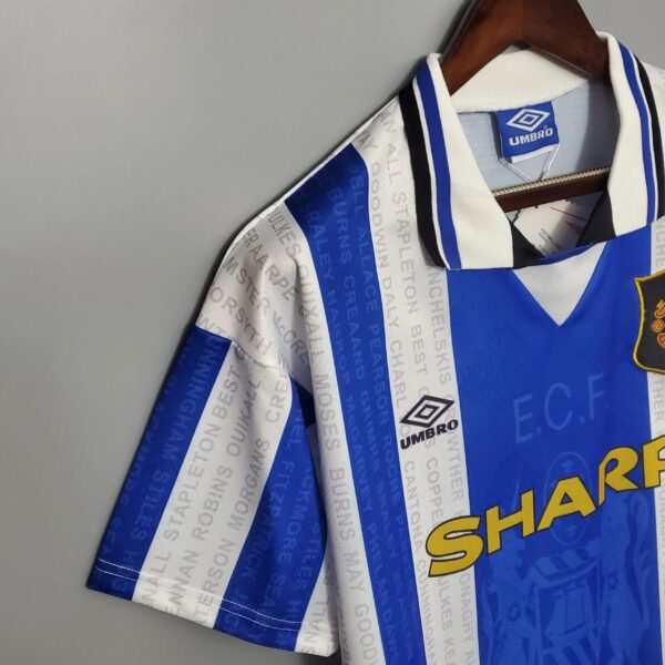 Manchester United 1995-1996 away shirt