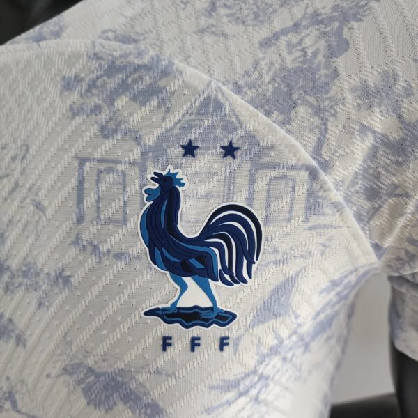 France 2022 away shirt