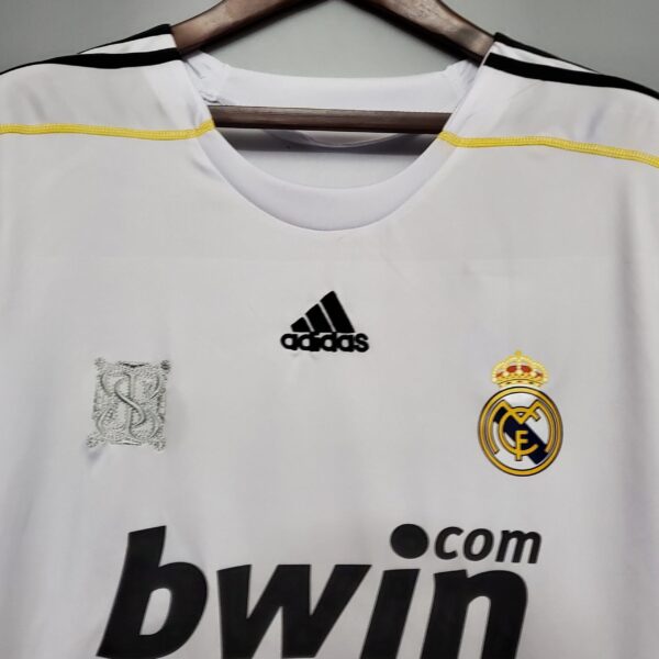 Real Madrid 2009 - 2010 home shirt