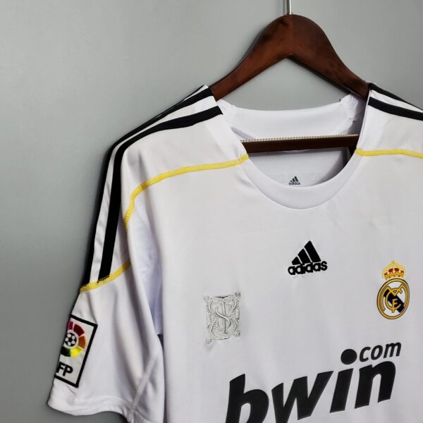 Real Madrid 2009 - 2010 home shirt