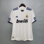 Real Madrid 2010 - 2011 home kit