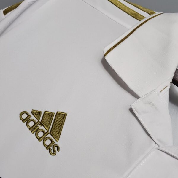 Real Madrid 2011 - 2012 home kit