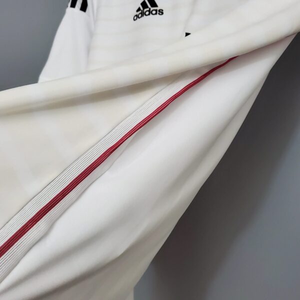 Real Madrid 2014 - 2015 home kit
