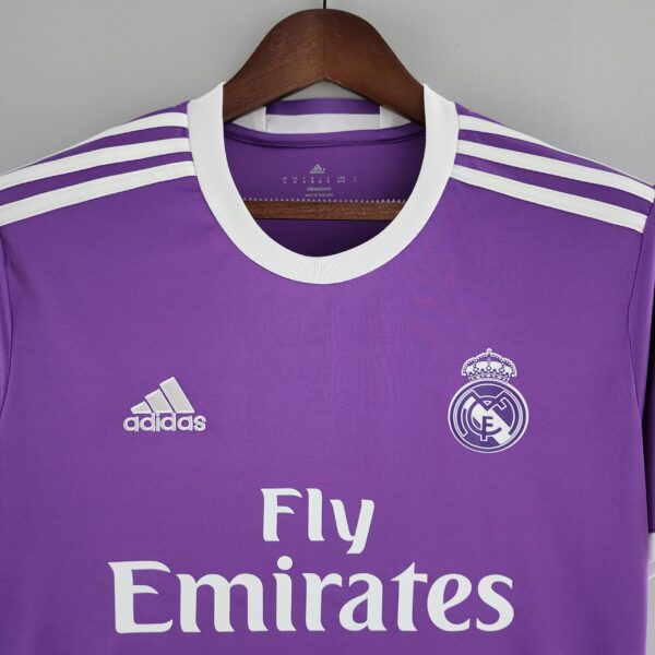 Real Madrid 2017-2018 away shirt