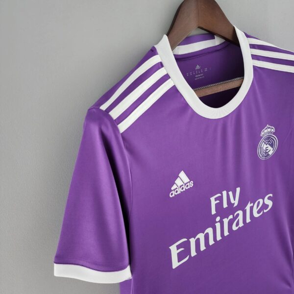 Real Madrid 2017-2018 away shirt