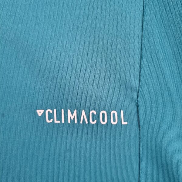 Real Madrid 2017-2018 third shirt