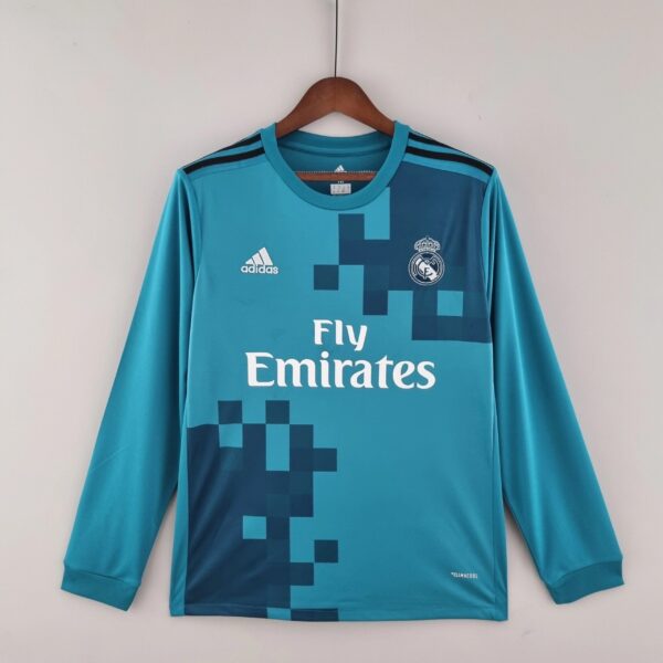 Real Madrid's third away long-sleeved shirt for the 2017-2018 season